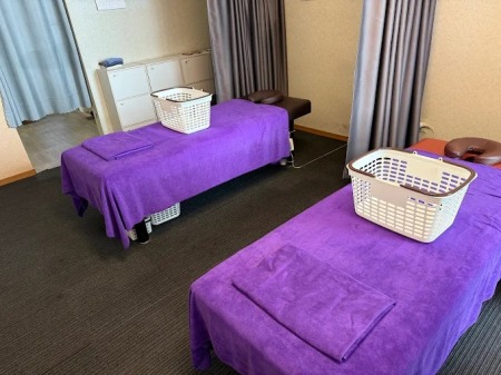 勝田台のマッサージ店全身もみほぐしマッサージ極らく